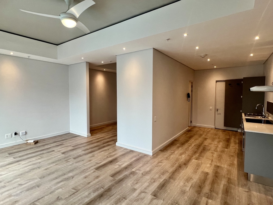 1 Bedroom Property for Sale in Foreshore Western Cape